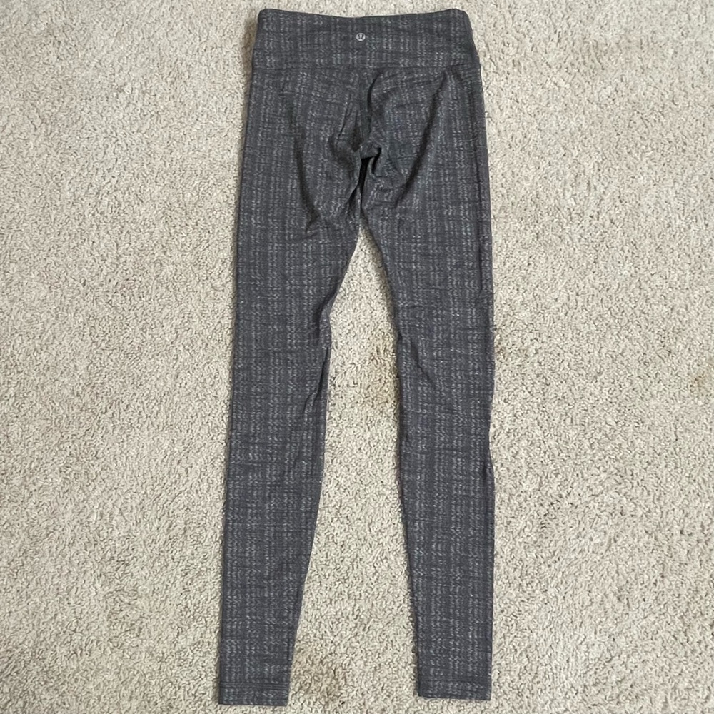 Women's LULULEMON Athletica WUNDER UNDER Ziggy Wee October Inkwell PANT Leggings - Picture 3 of 5